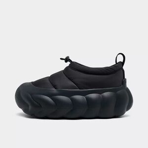 Crocs Overpuff Shorty Bootie Slippers